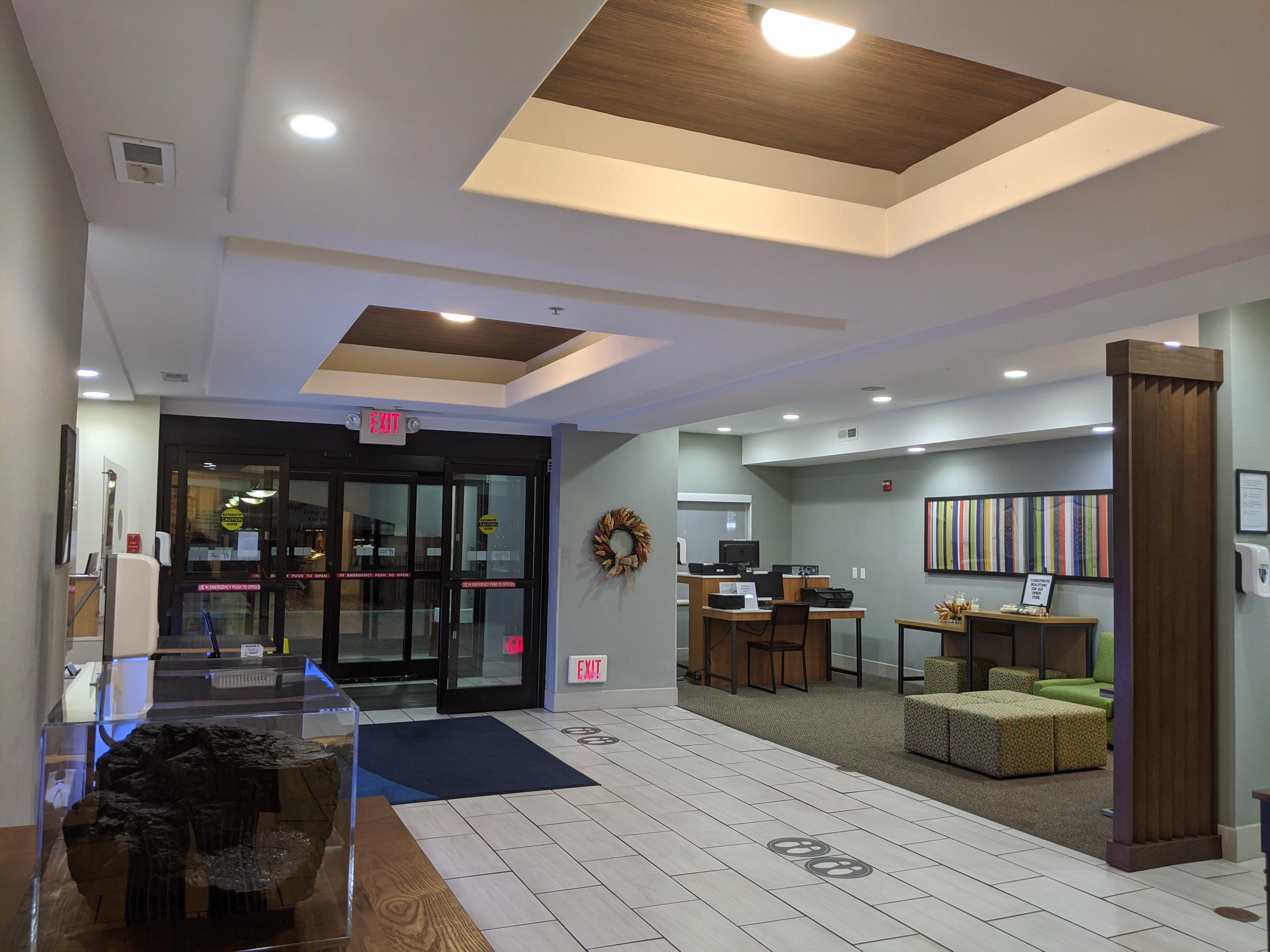 Holiday Inn Express Hotel & Suites Claypool Hill -Richlands Area By Ihg Pounding Mill Luaran gambar