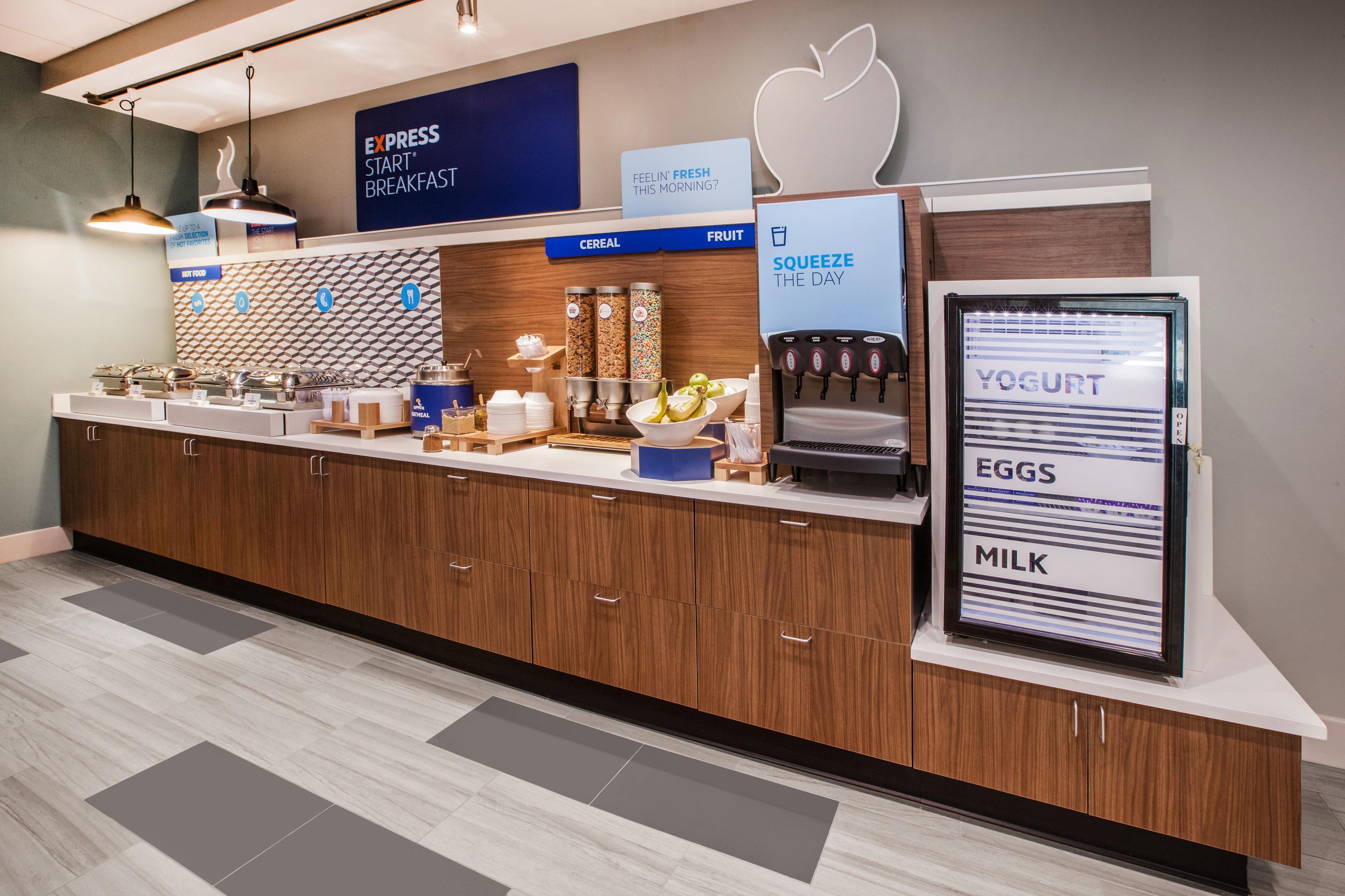 Holiday Inn Express Hotel & Suites Claypool Hill -Richlands Area By Ihg Pounding Mill Luaran gambar