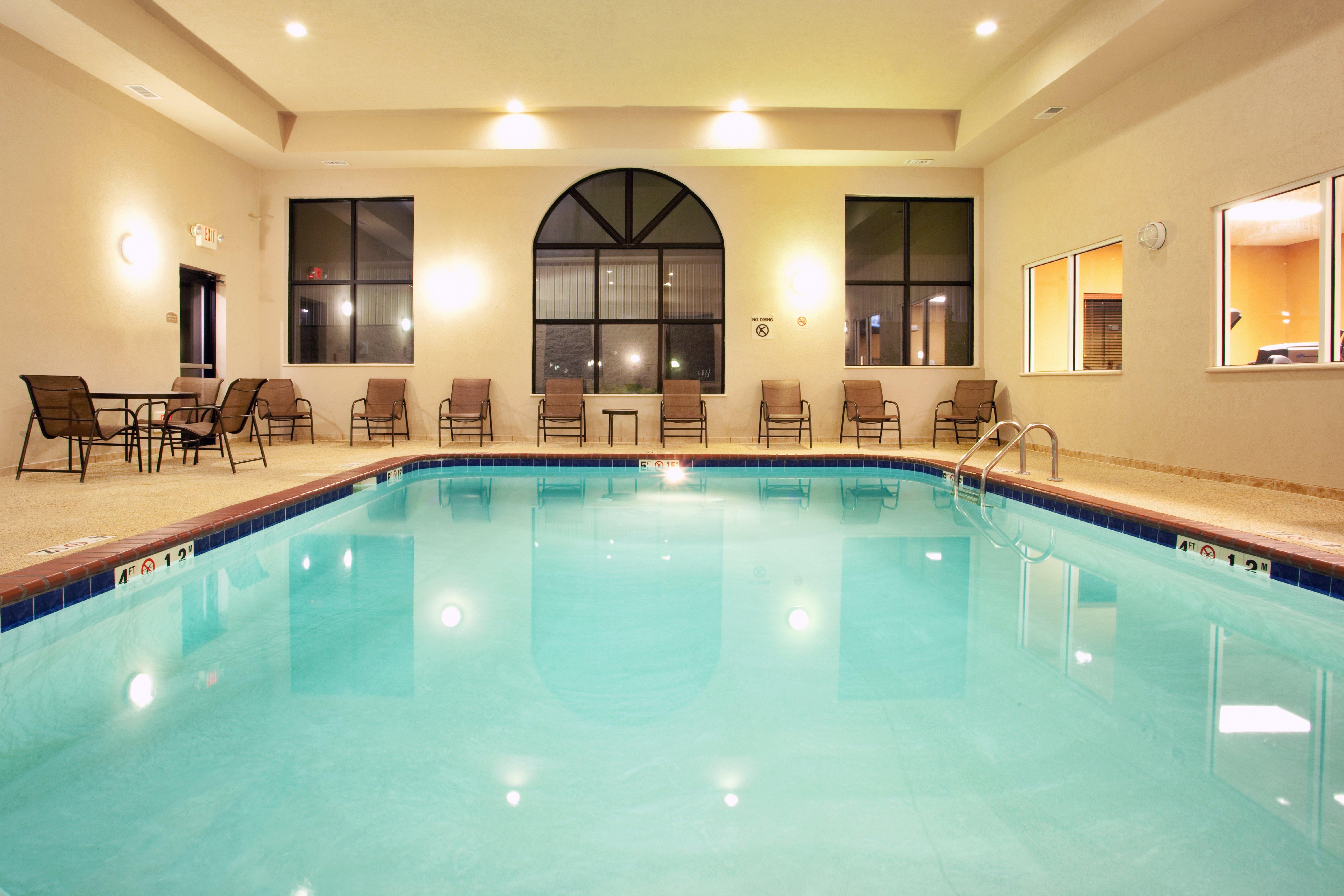 Holiday Inn Express Hotel & Suites Claypool Hill -Richlands Area By Ihg Pounding Mill Luaran gambar